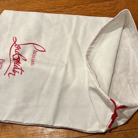 New - Picture 3 of 3